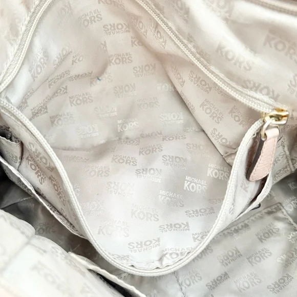 MICHAEL MICHAEL KORS Leather Shoulder Bag, EUC - Picture 11 of 11